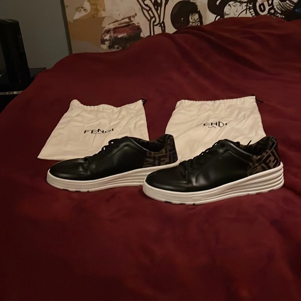 Mens fendi shoes - Picture 5 of 13